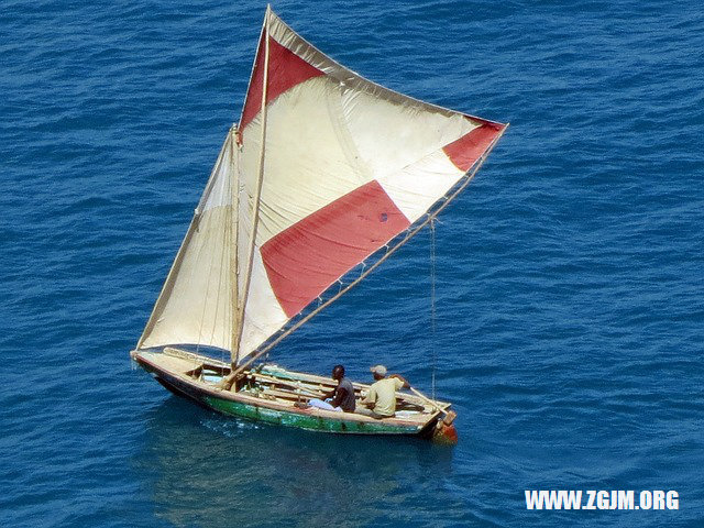 夢見裸身洗澡_周公解夢夢到裸身洗澡是什麼意思_做夢夢見裸身洗澡好不好_周公解夢官網