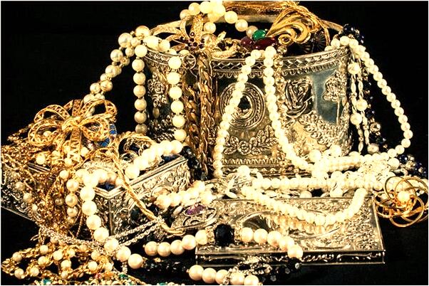 夢見自己在河中走什麼寓意_周公解夢官網