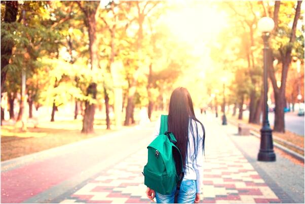 夢見自己像神一樣在飛預示什麼_周公解夢官網