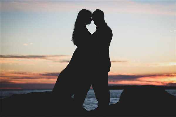 夢到了死去的男友怎么樣_周公解夢