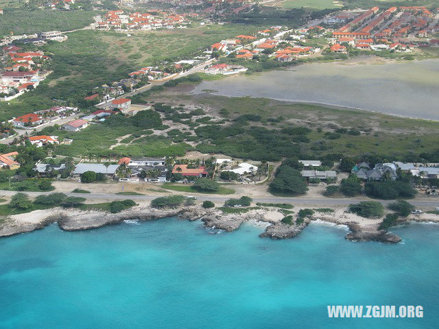 夢見潛水憋氣_周公解夢夢到潛水憋氣是什麼意思_做夢夢見潛水憋氣好不好_周公解夢官網