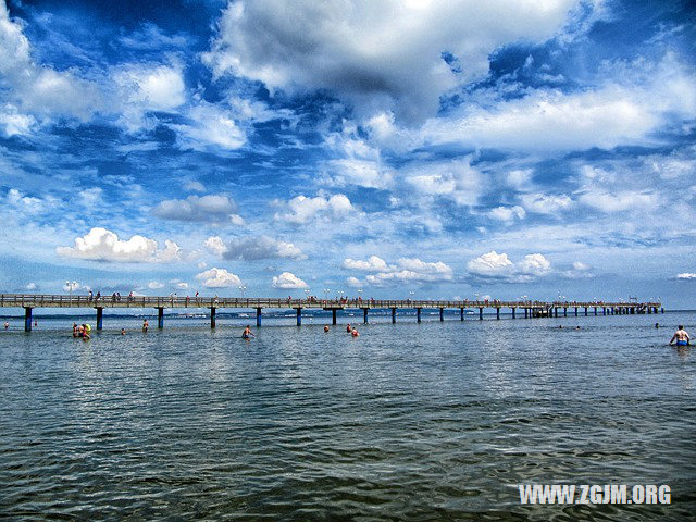 夢見馬車給我讓路_周公解夢夢到馬車給我讓路是什麼意思_做夢夢見馬車給我讓路好不好_周公解夢官網
