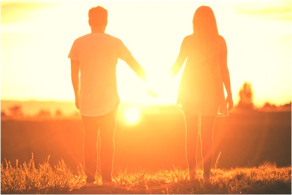 夢到了爸爸給我買的新衣服有什麼意思嗎_周公解夢官網