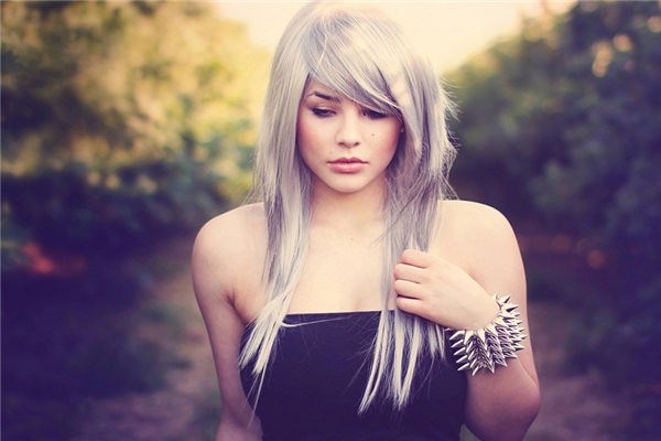 夢到乳房流血是什麼兆頭_周公解夢