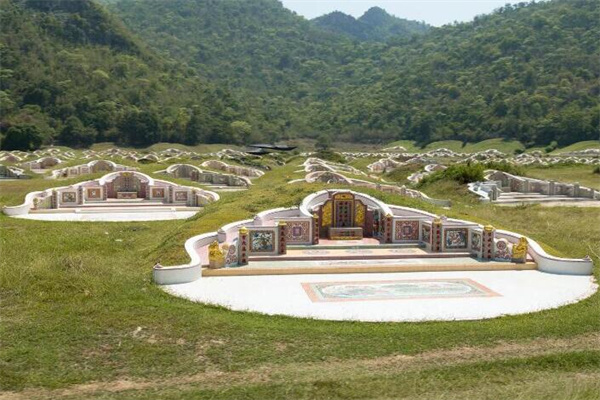 夢見墳墓棺材是什麼預兆?_周公解夢