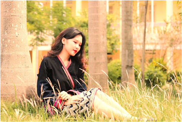 夢到了別人送死人花圈是什麼預兆_周公解夢官網