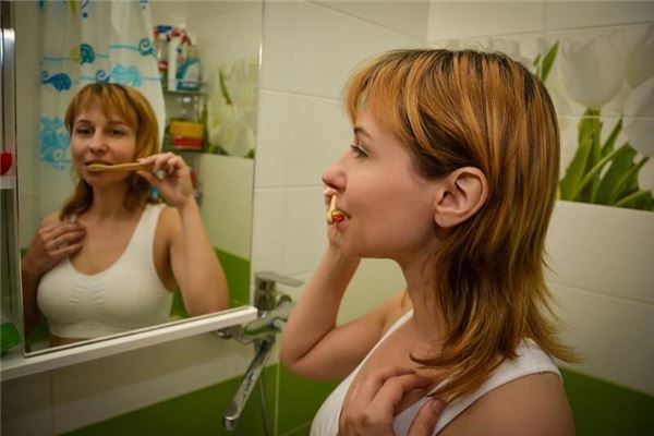 夢見刷牙是什麼意思_周公解夢