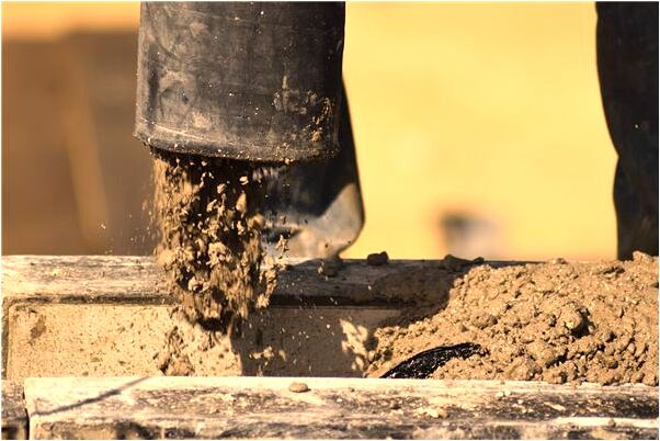 夢到跟不認識的男人結婚意味著什麼_周公解夢官網