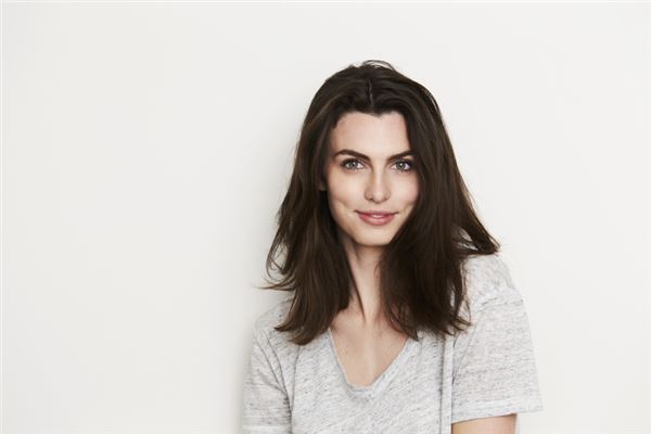 1975年屬兔的運勢2021_十二生肖