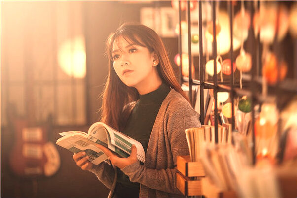 夢見夢下我拉在床上屎了是咋回事_周公解夢官網