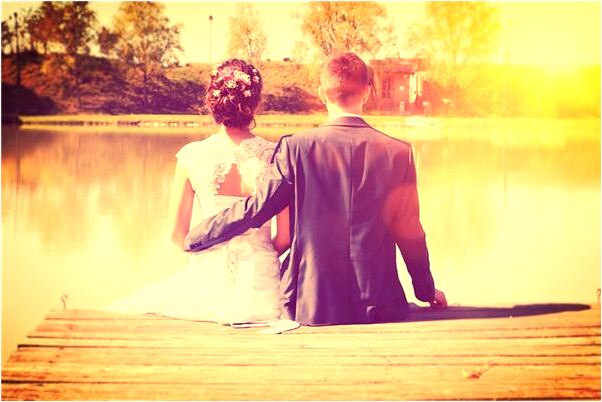 夢見在橋上走橋要段了是啥預兆_周公解夢官網