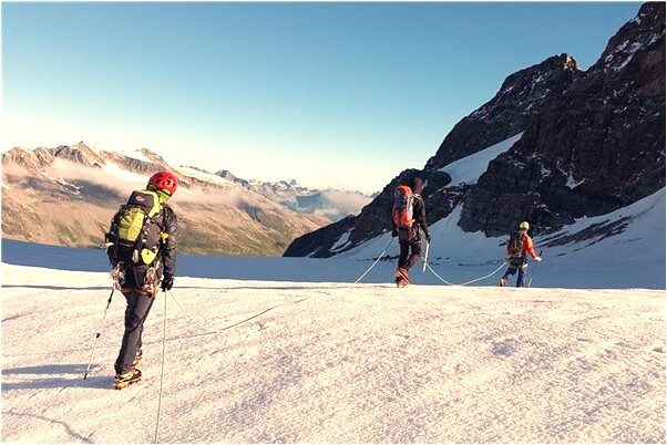 夢到了手上的帶的表鏈壞了是什麼意思_周公解夢官網