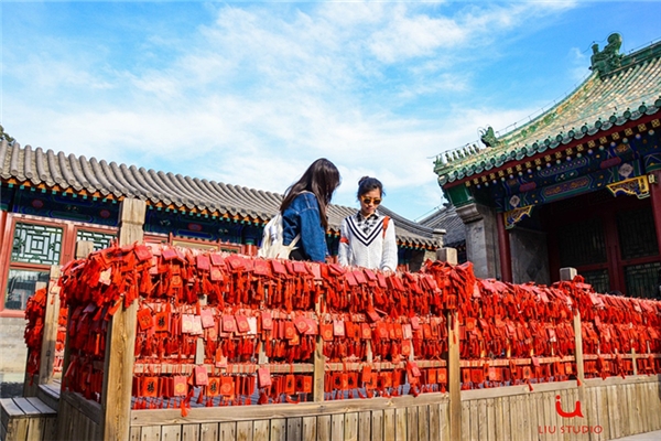 夢到好多人許願怎么說_周公解夢