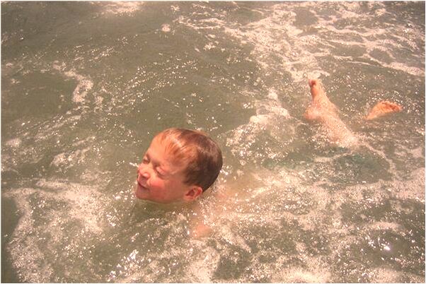 夢到了去世的家父叫我搬家會是什麼預兆_周公解夢官網