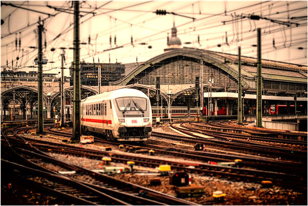 夢見看到別人摔茶壺有何寓意_周公解夢官網