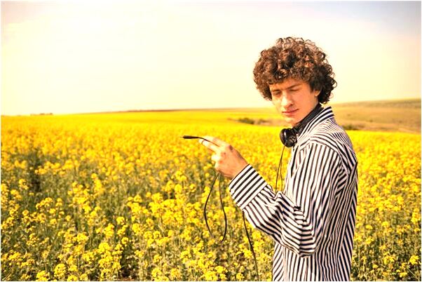 夢見兩把沒開的雨傘會怎么樣_周公解夢官網