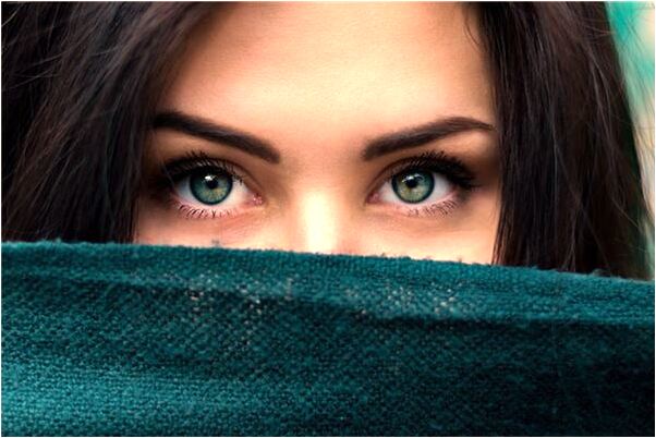 夢到自己和朋友在墳前哭代表著什麼?_周公解夢官網