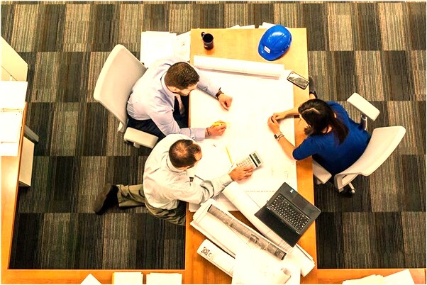 夢見脫了鞋走路怎么樣_周公解夢官網