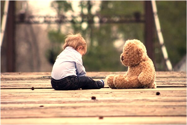 夢見寶寶咬我臉是凶兆還是吉兆_周公解夢官網