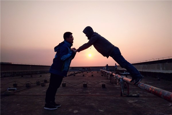 夢到了爬樓頂有什麼寓意嗎_周公解夢