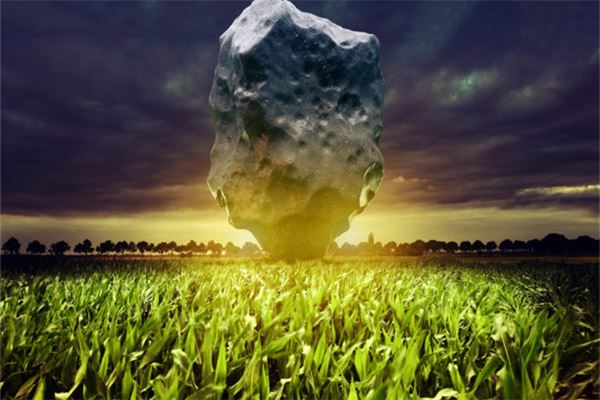 夢見天上掉石頭_周公解夢