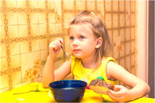 夢到自己捉魚屁蛇妖是什麼預兆_周公解夢官網