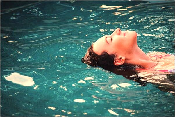 夢見別人雙足截肢預示了什麼_周公解夢官網