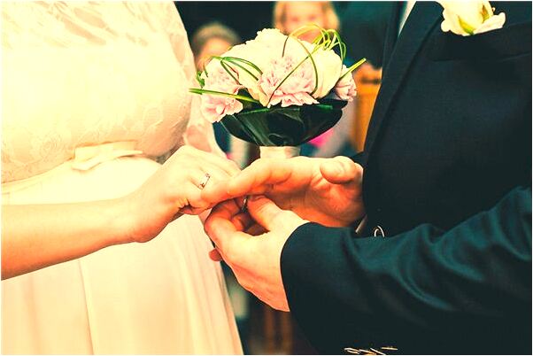 夢見自己死了靈魂還在人間有什麼意思嗎_周公解夢官網