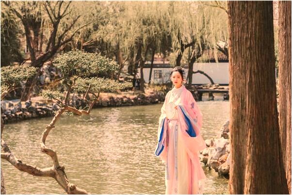 夢到很多白色新鮮菌子是凶兆還是吉兆_周公解夢官網