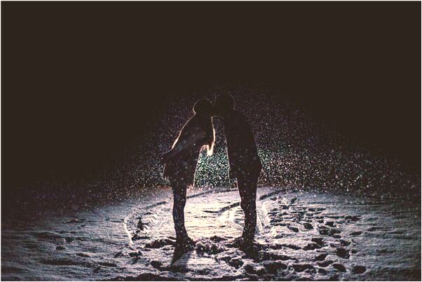 夢見和人搶刀有什麼意思_周公解夢官網