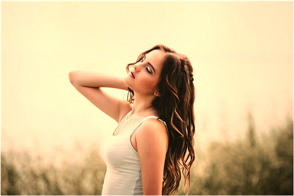 夢見下大雨在外邊淋雨是凶兆還是吉兆_周公解夢官網