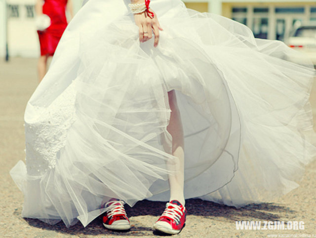 夢見打仗逃跑_周公解夢夢到打仗逃跑是什麼意思_做夢夢見打仗逃跑好不好_周公解夢官網