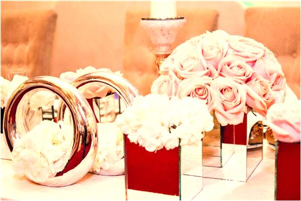 夢到同異性同事睡在一起是什麼兆頭_周公解夢官網