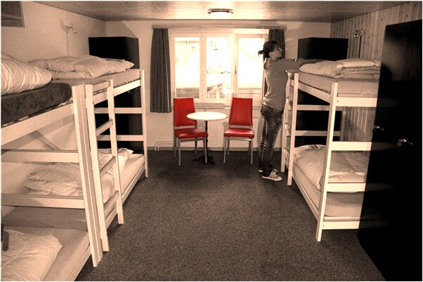 夢到了女兒從床上摔下有什麼寓意嗎？_周公解夢官網