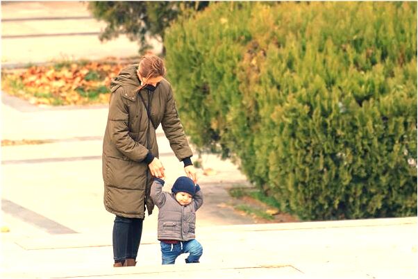 夢見公公和已故的爺爺吃飯是什麼意思_周公解夢官網