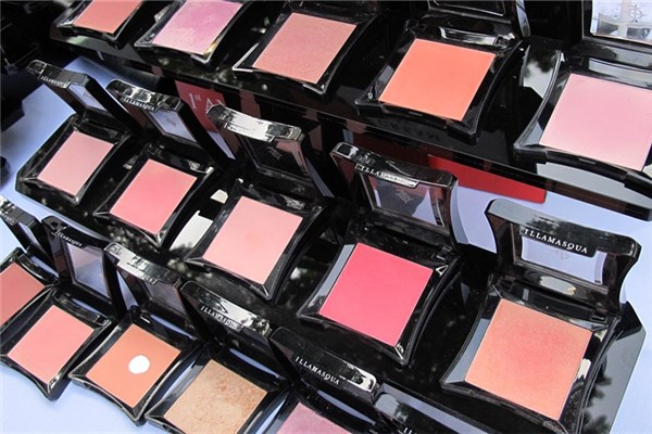 夢到孕婦化妝的預兆_周公解夢