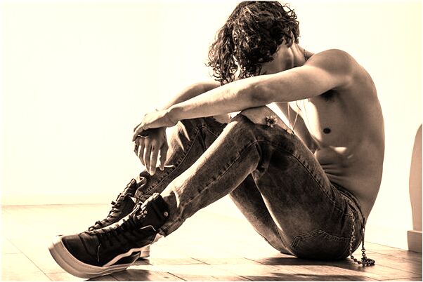 夢到身邊有人什麼寓意_周公解夢官網