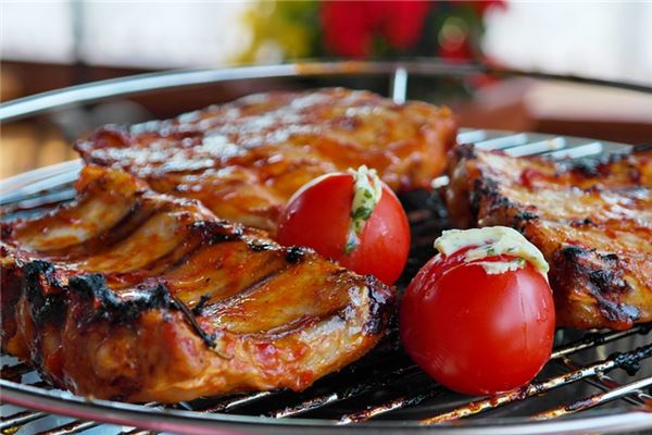 夢見吃豬肉_周公解夢