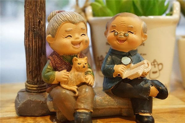 夢到在世的人去世了是怎麼回事_周公解夢