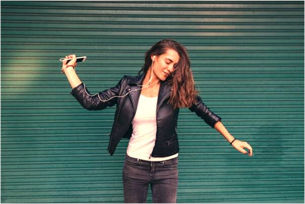 夢到了洗粘滿糞的桶是怎么回事_周公解夢官網