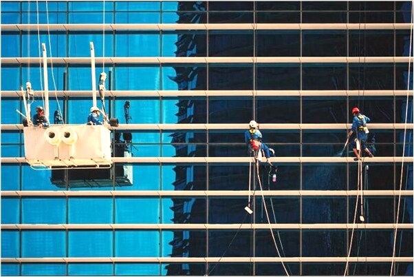 夢見親人開車砸死幾年有什麼預兆_周公解夢官網