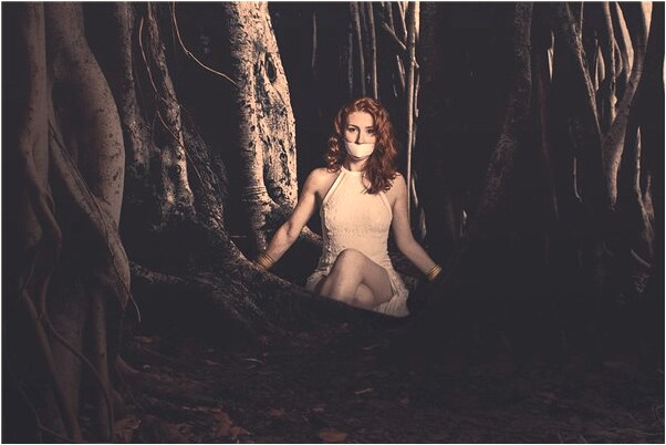 夢見前夫的父親到我家死是怎么回事_周公解夢官網