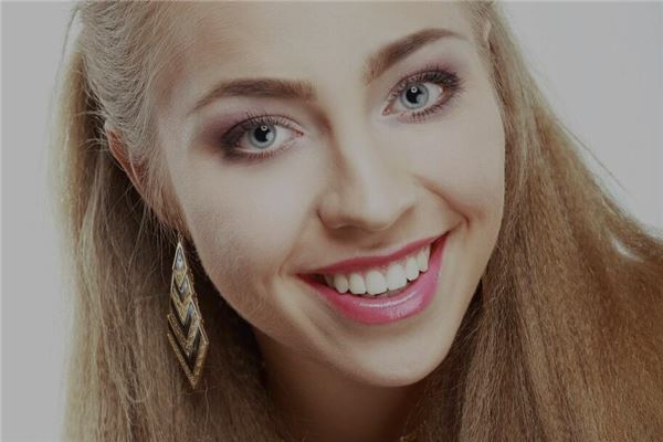 夢到別人的牙齒有什麼意思嗎_周公解夢