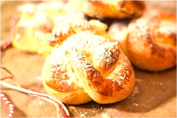 夢到坐飛機飛起又降落代表著什麼？_周公解夢官網