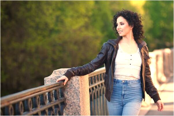 夢到了與多名男性共枕怎么說_周公解夢官網