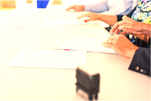 夢到在廁所摔跤有什麼含義_周公解夢官網