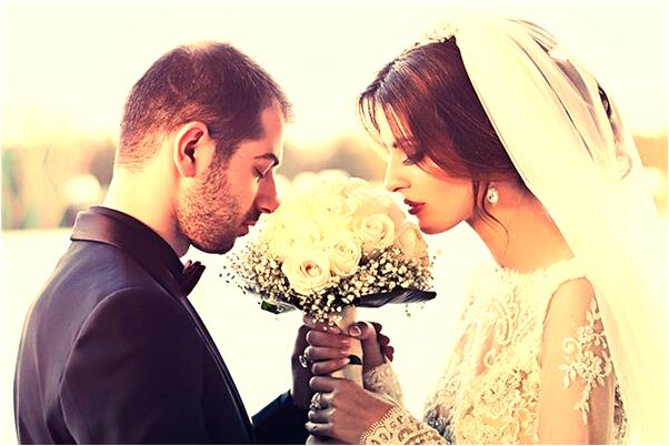 夢見瘋女人拿刀殺我是什麼預兆?_周公解夢官網