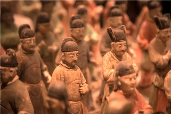 夢到了家裡有個臭水池有什麼預示嗎_周公解夢官網