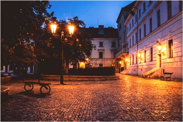 夢見給對象打電話他姐接是什麼意思_周公解夢官網