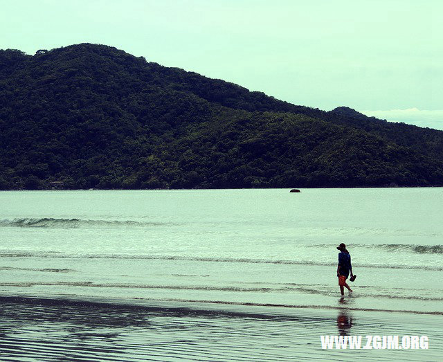 夢見公安局抓人_周公解夢夢到公安局抓人是什麼意思_做夢夢見公安局抓人好不好_周公解夢官網